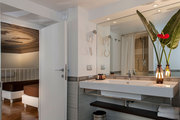 Junior Suite - Bathroom